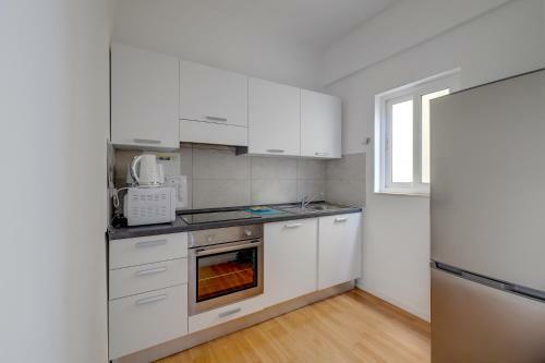 Apartment With Stunning Seaviews