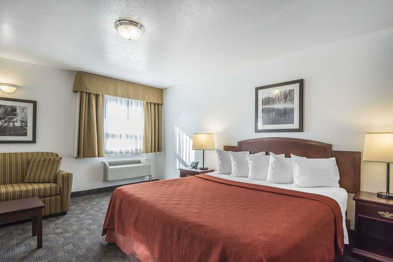 Quality Hotel & Conference Centre
