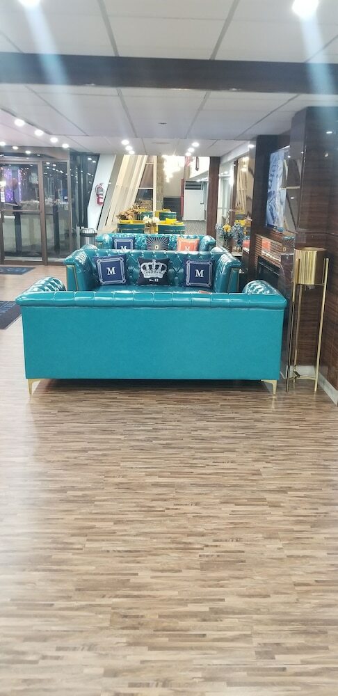 Hotel Econo Lodge Aeroport