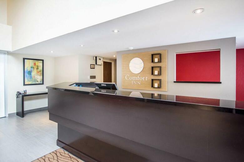 Hotel Comfort Inn