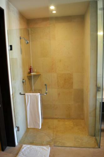 Apartamento Los Veneros Beachfront Luxury Residences