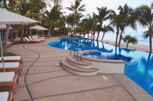 Apartamento Los Veneros Beachfront Luxury Residences