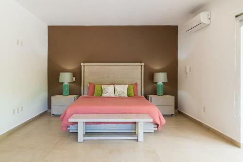 Casa Ave, Luxury & Resort Living