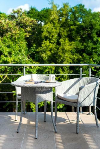 Casa Ave, Luxury & Resort Living