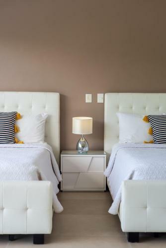 Casa Ave, Luxury & Resort Living