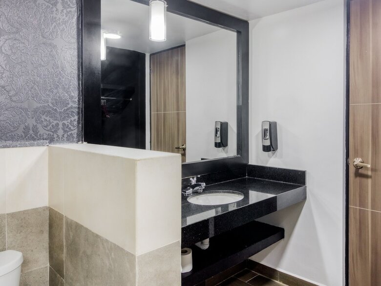 Vn Hotel