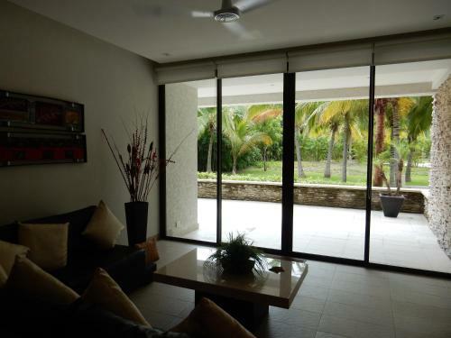 Apartamento La Isla Gran Cayman 904