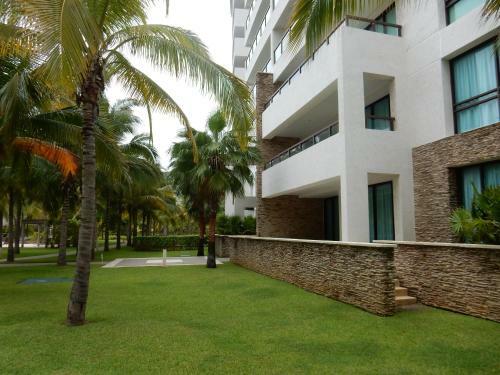 Apartamento La Isla Gran Cayman 904
