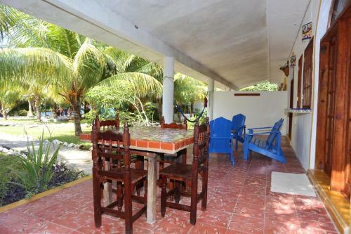 El Milagro Beach Hotel And Marina