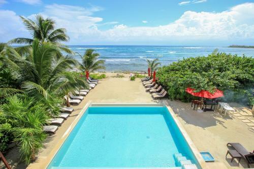 Villa 4-bedroom House With Golf Course View & Private Pool