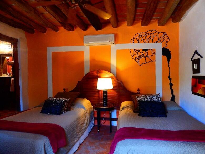 Hotel Torres Del Fuerte