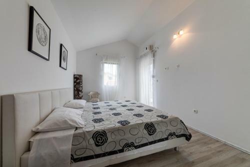 Apartments Frezija