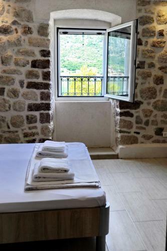 Apartamentos Ave R