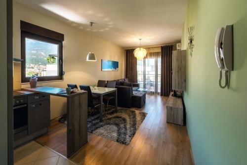 Apartment Gosposhtina 219