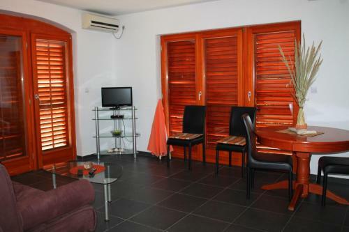 Apartments Sun Seoce
