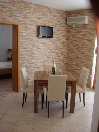 Apartments Azzuro