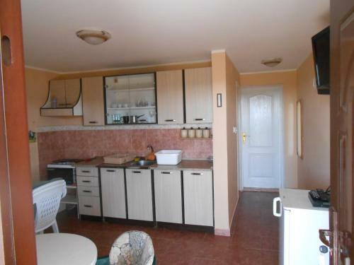 Apartments Mudri?