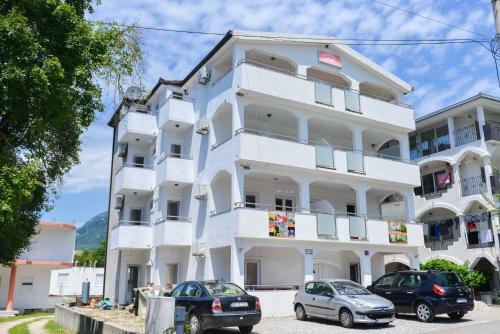 M&d Apartments Jaz