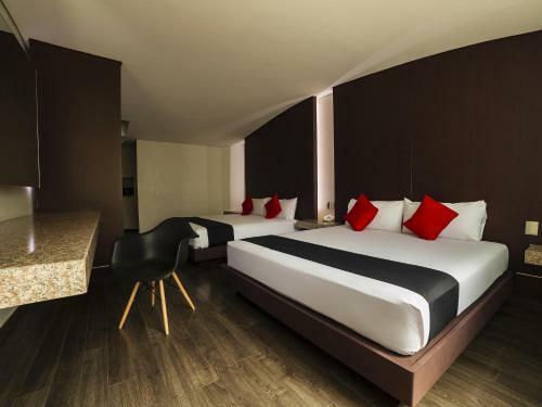 Hotel & Suites Ferri