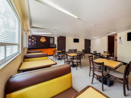 Hotel & Suites Ferri