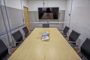 Apartamento The Host Business Suites