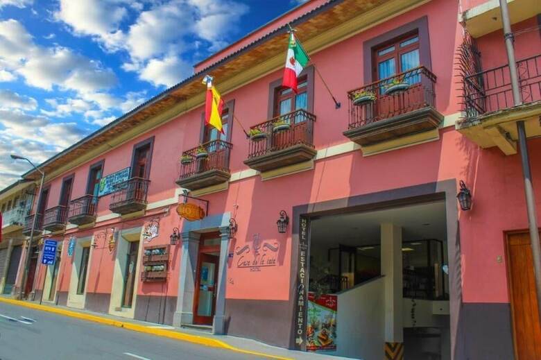 Casa De La Iaia Hotel