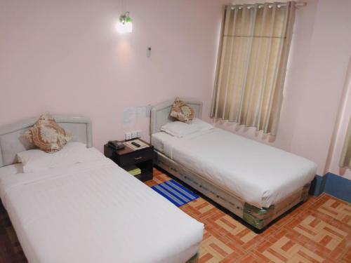 Man Shwe Li Hotel