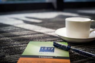 Hotel TRYP By Wyndham Yangon