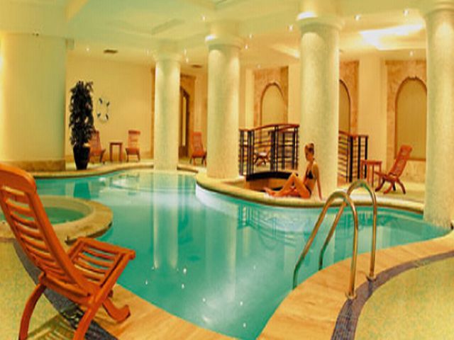 Maritim Antonine Hotel And Spa