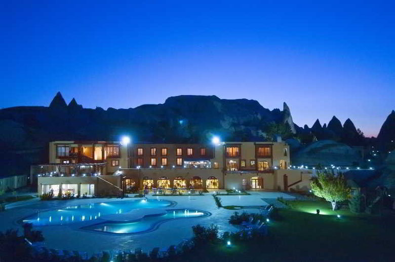 Tourist Hotel