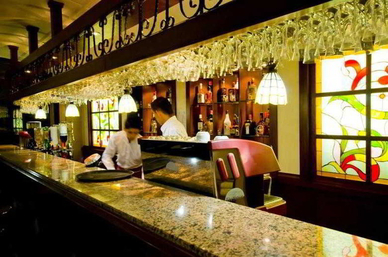Tourist Hotel