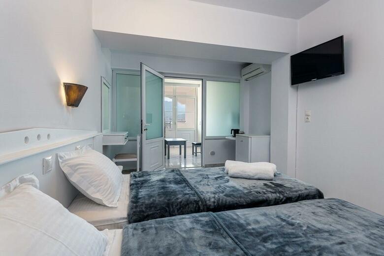 Hotel Ilios