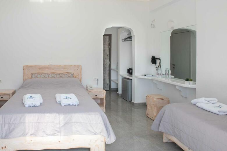 Hotel Cyclades