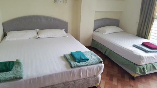 Hostal Cherry Guest House