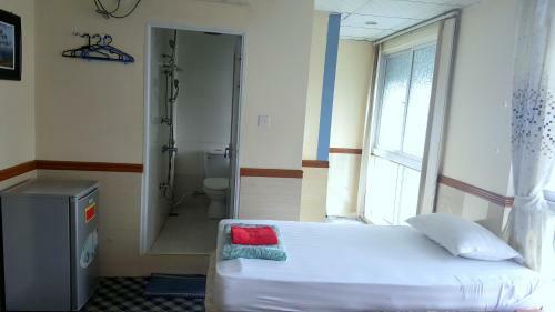 Hostal Cherry Guest House