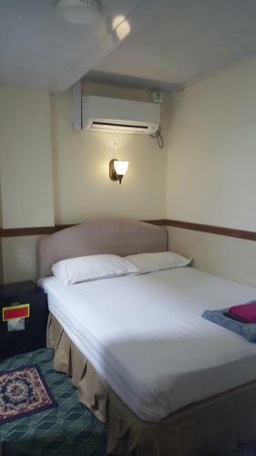 Hostal Cherry Guest House