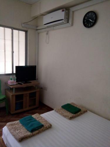 Hostal Cherry Guest House