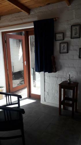 Bed & Breakfast Alternative Space B & B