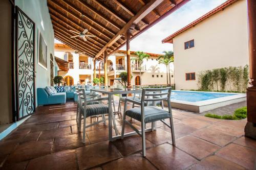 Apartamento Hotel Plaza Marbella Granada