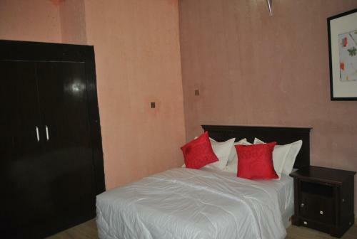 Hotel Nest Spa & Suites