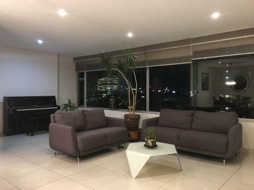 Napoles Condo Suite