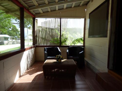 Hotel Caba�as Y Hostal Zoh Laguna