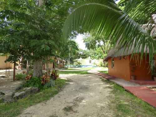 Hotel Caba�as Y Hostal Zoh Laguna