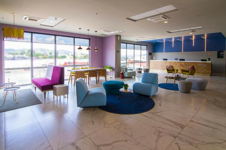 Hotel City Express Plus Mundo E