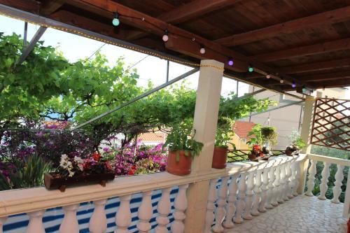Hostal Apartments Sandra