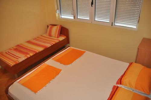Millennium Bridge Apartment