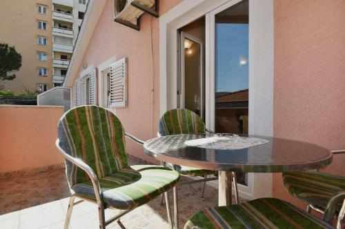 Apartments Topla