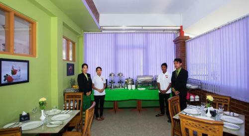 Bed & Breakfast Backpackers @ Hotel Rich