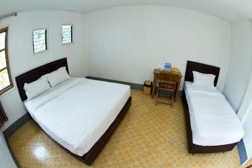 Albergue Ngapali Banyan (ii)