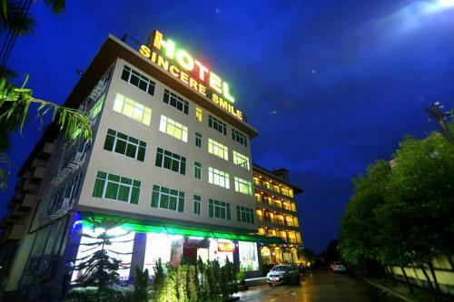 The Floral Breeze Hotel Yangon